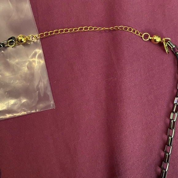 Melania clara Astrid necklace in gunmetal - Picture 5 of 8